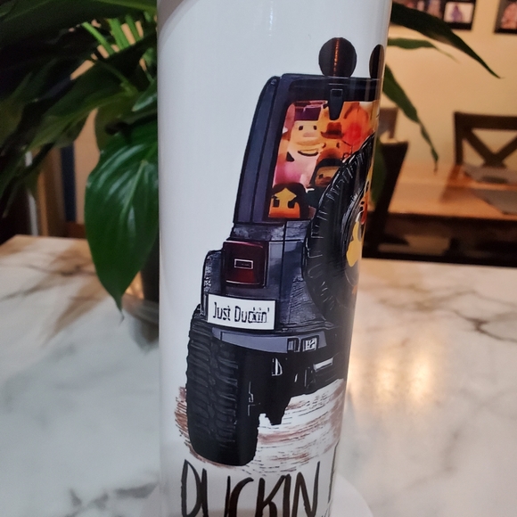DUCK DUCK JEEP 30oz Tumbler with duo lids 🎉sale - Picture 3 of 10